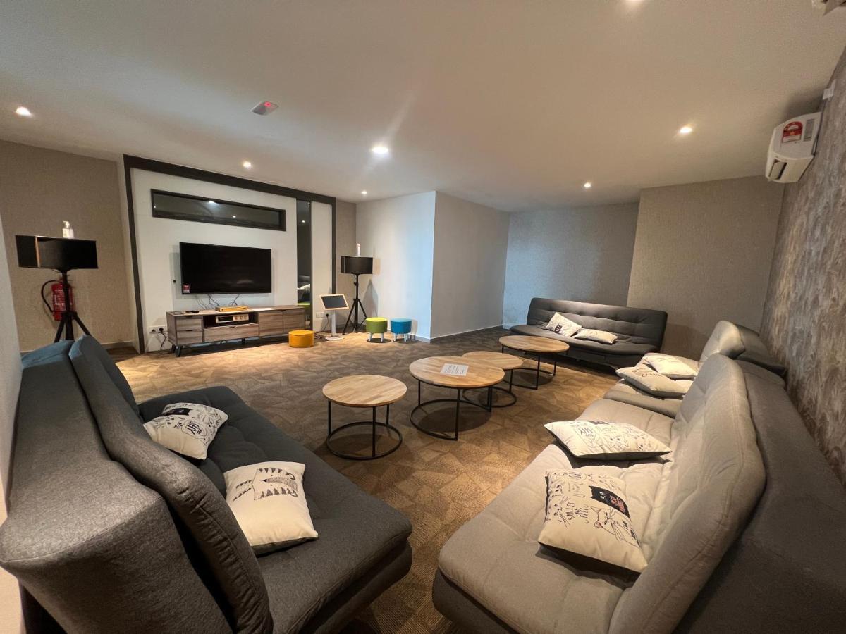 Ferienwohnung New!! Loving Night Novo 2Br 4-9Pax I Jonker I Netflix I Family Malacca Exterior foto