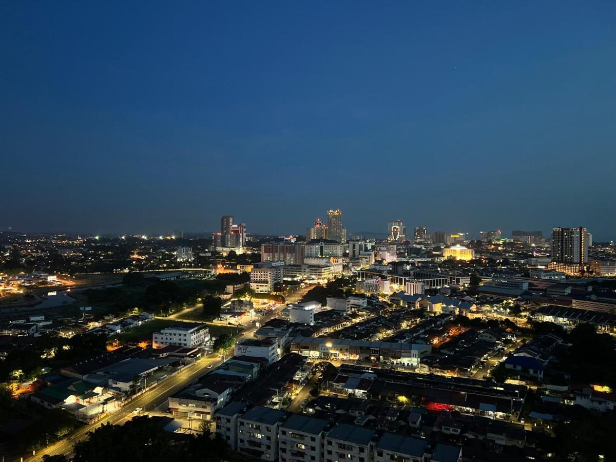 Ferienwohnung New!! Loving Night Novo 2Br 4-9Pax I Jonker I Netflix I Family Malacca Exterior foto